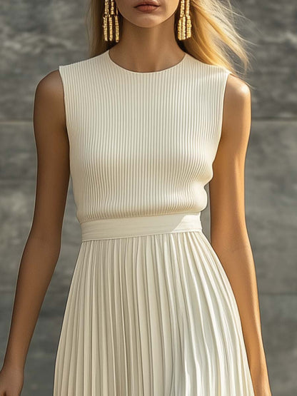 Women's cream pleated chiffon maxi dress with knit bodice