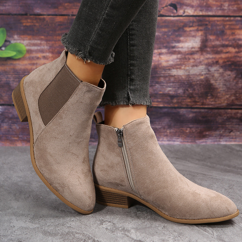 Women's suede ankle boots in black