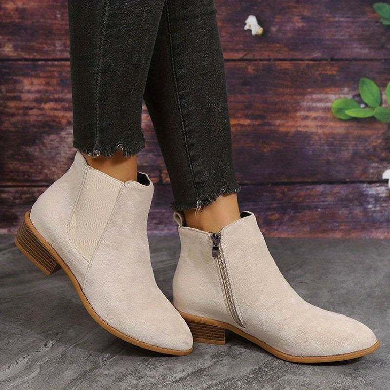 Women's suede ankle boots in black
