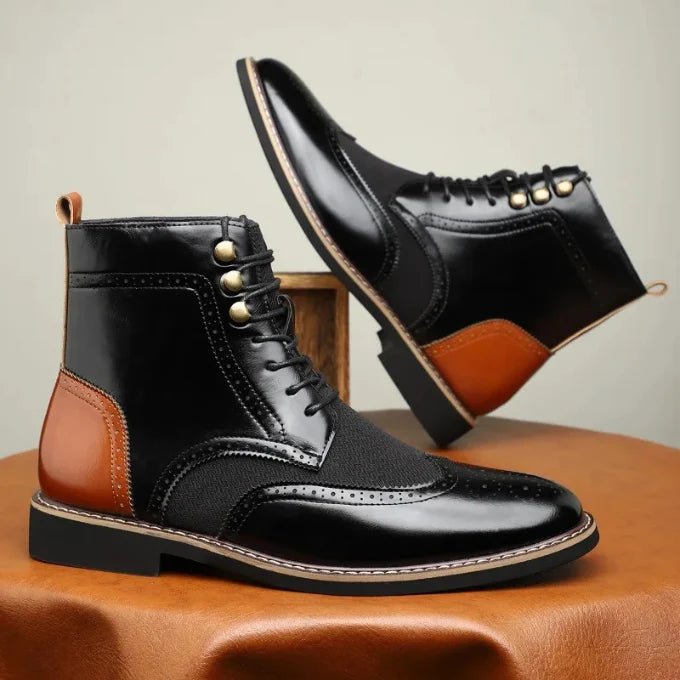 Robert brogue boots, wingtip detail