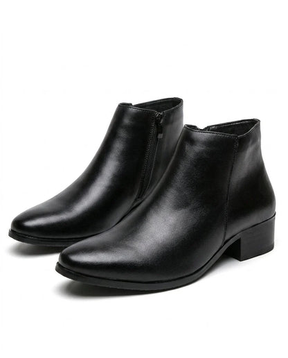Oscar leather boots, sole detail