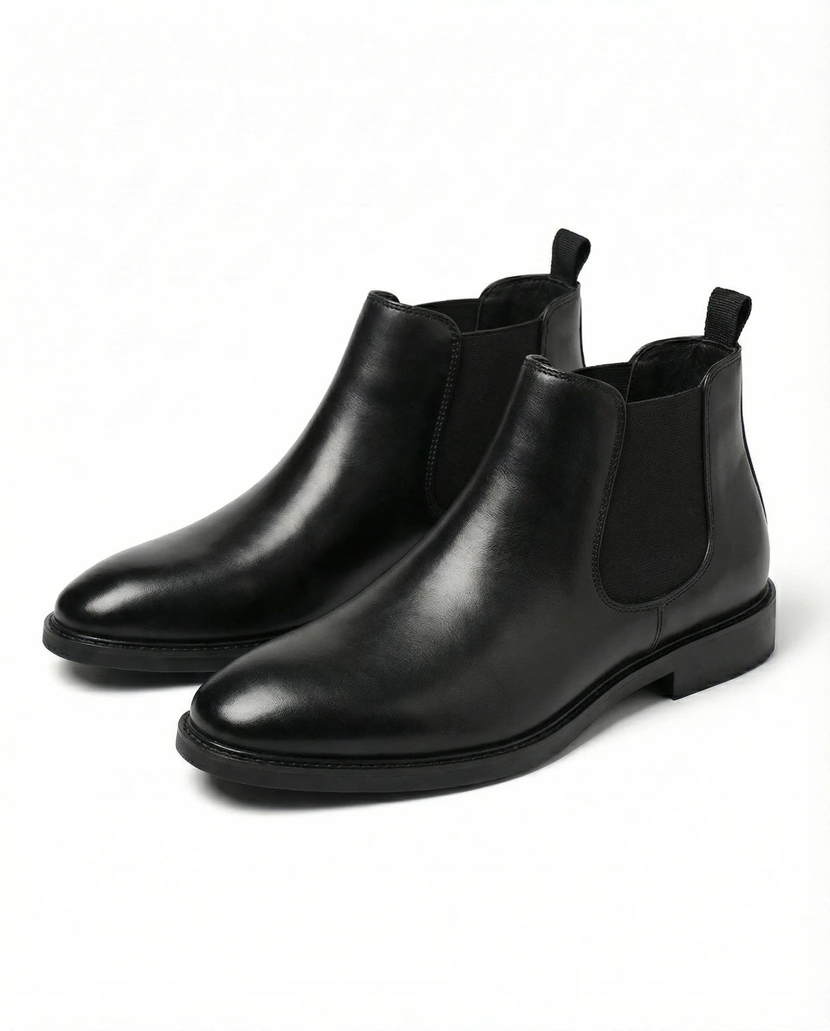 Men's black leather Chelsea boots, detail view