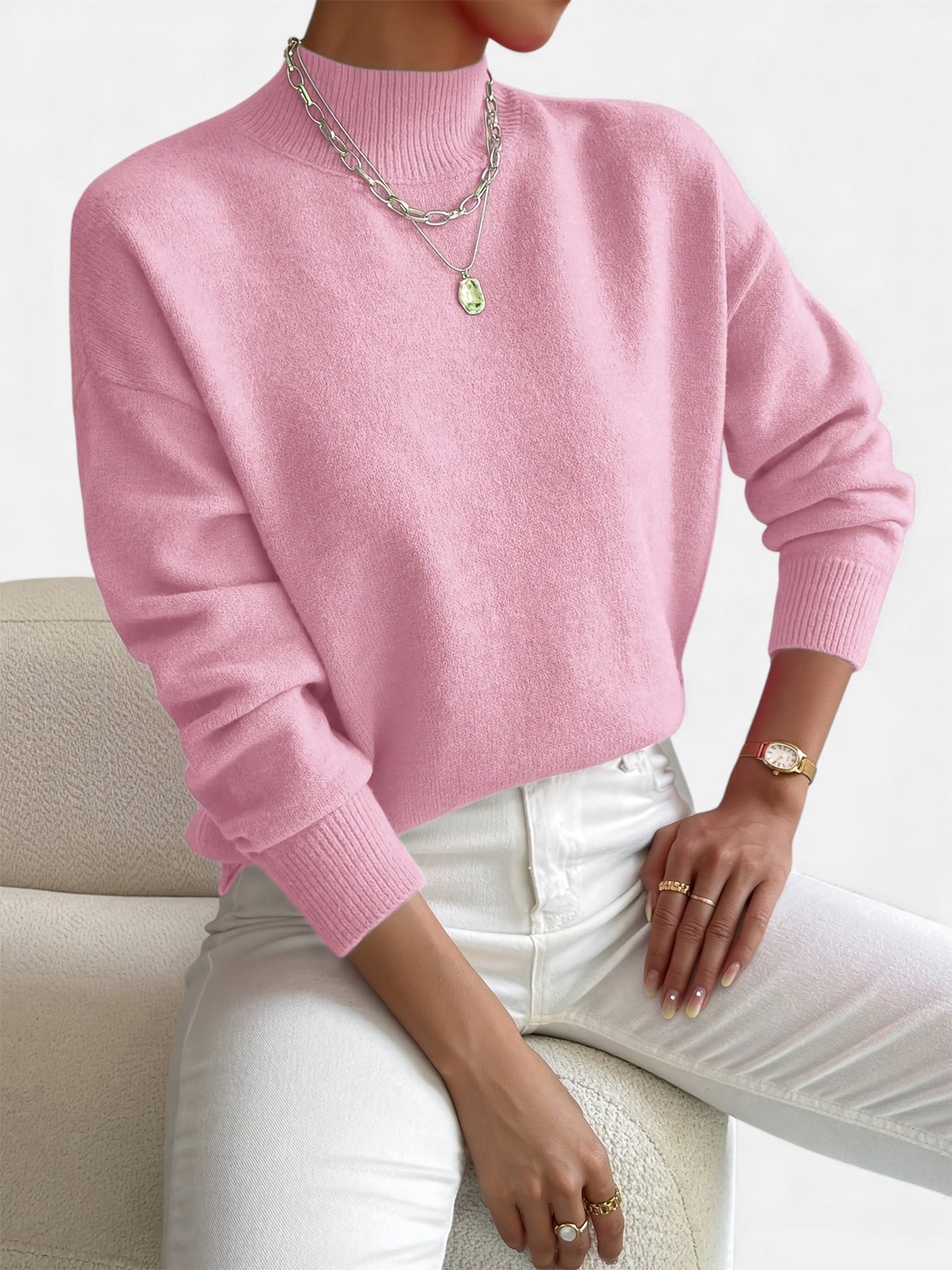 Women's classic knit sweater in light pink