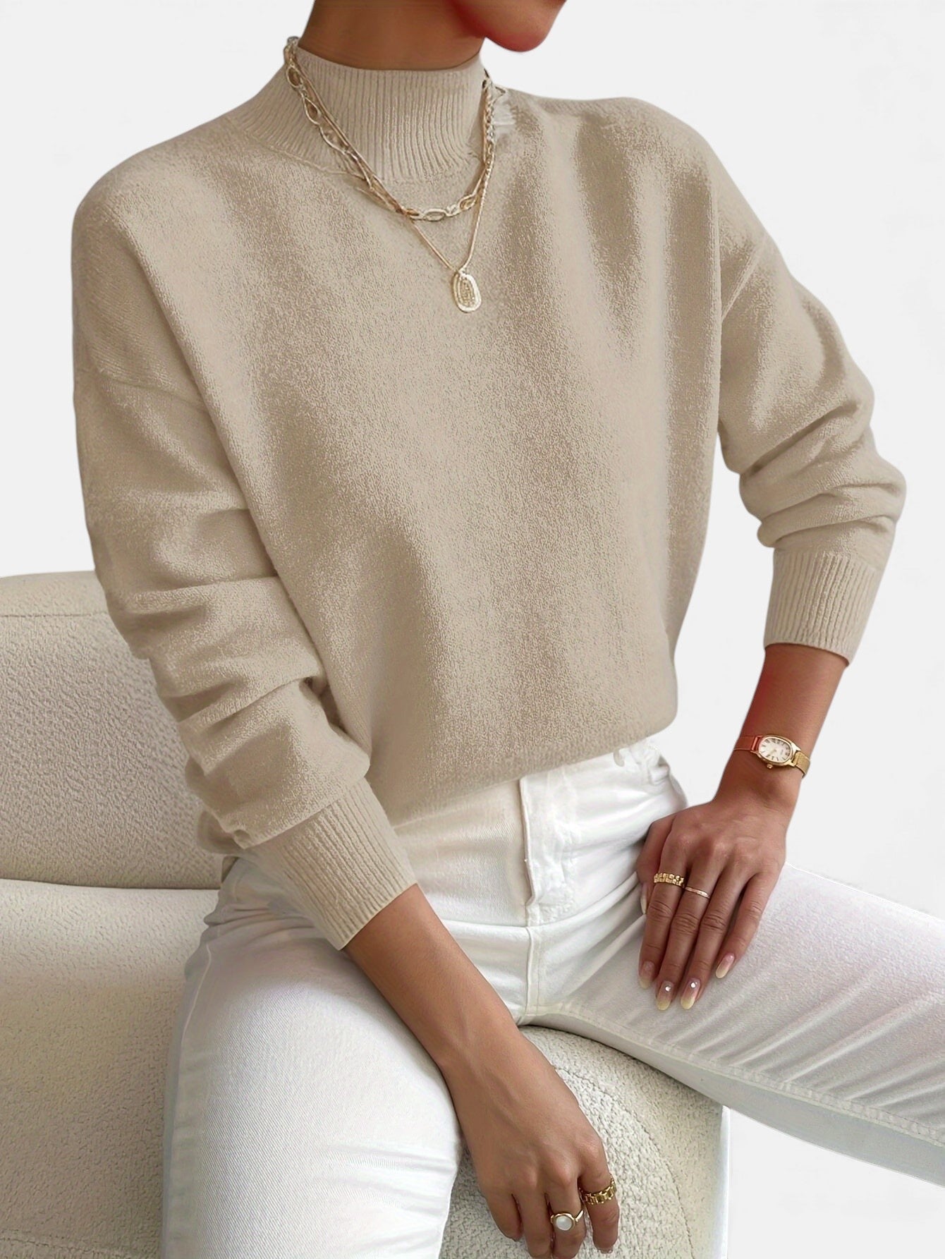 Women's classic knit sweater in beige