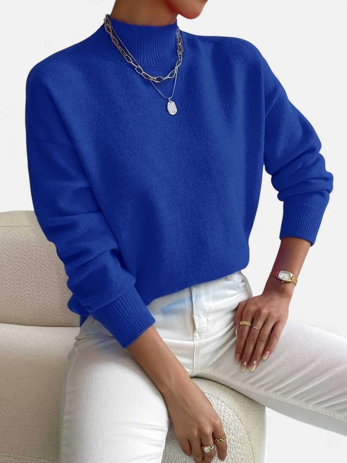 Women's classic knit sweater in blue