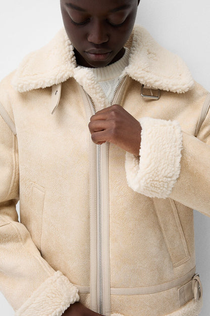 Classic Suede Shearling Jacket for Winter – view 2