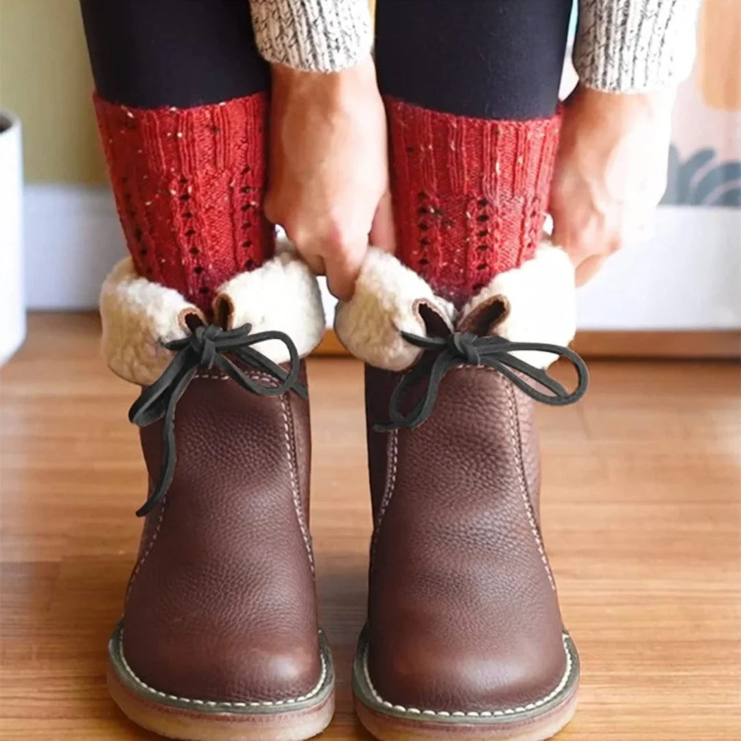 Women's leather lace-up ankle boots