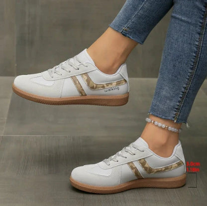 Women's white camo wide toe box lace-up shoes