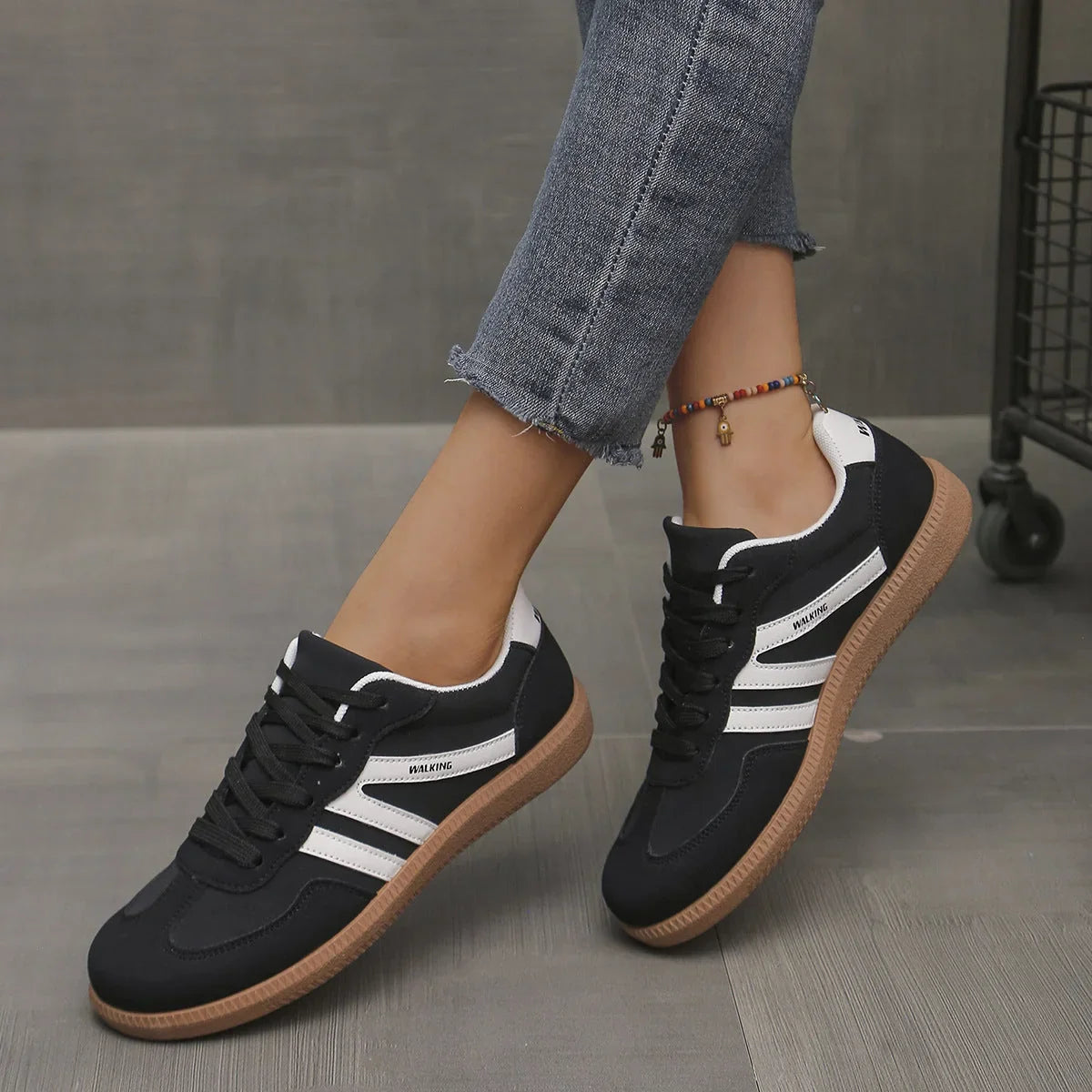 Women's black wide toe box lace-up shoes