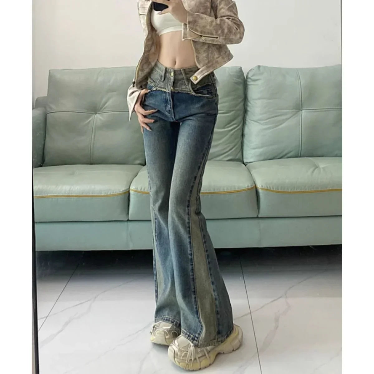 Women's blue high-waisted two-tone flare jeans
