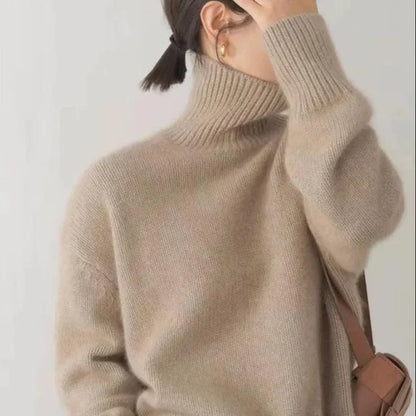Women's brown cashmere turtleneck sweater with ribbed cuffs