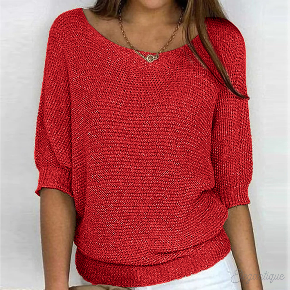 Women's classic crew neck sweater in red