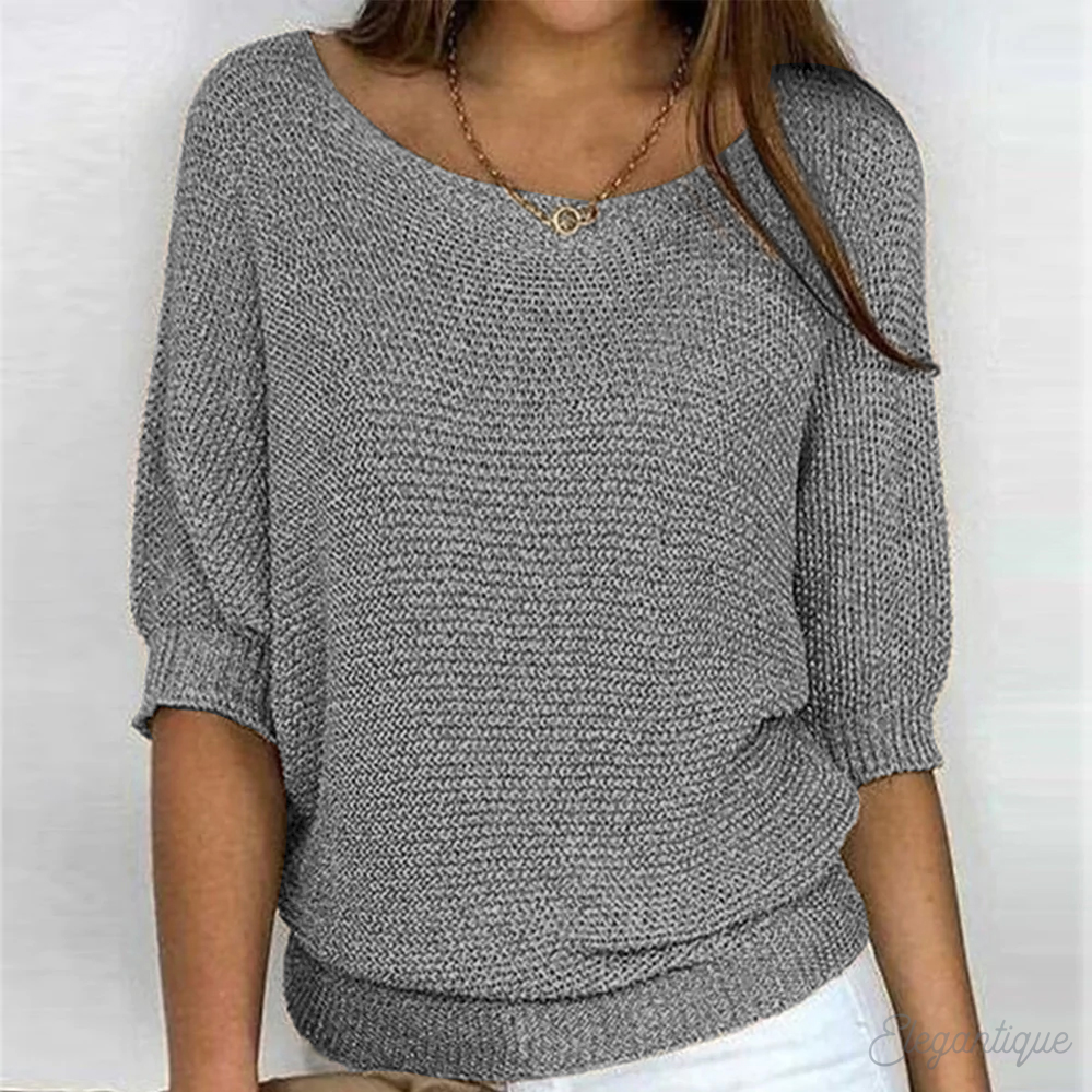 Women's classic crew neck sweater in gray
