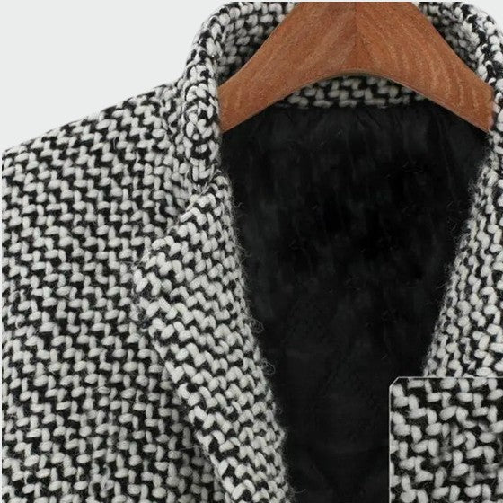 Women's houndstooth longline tailored coat in black