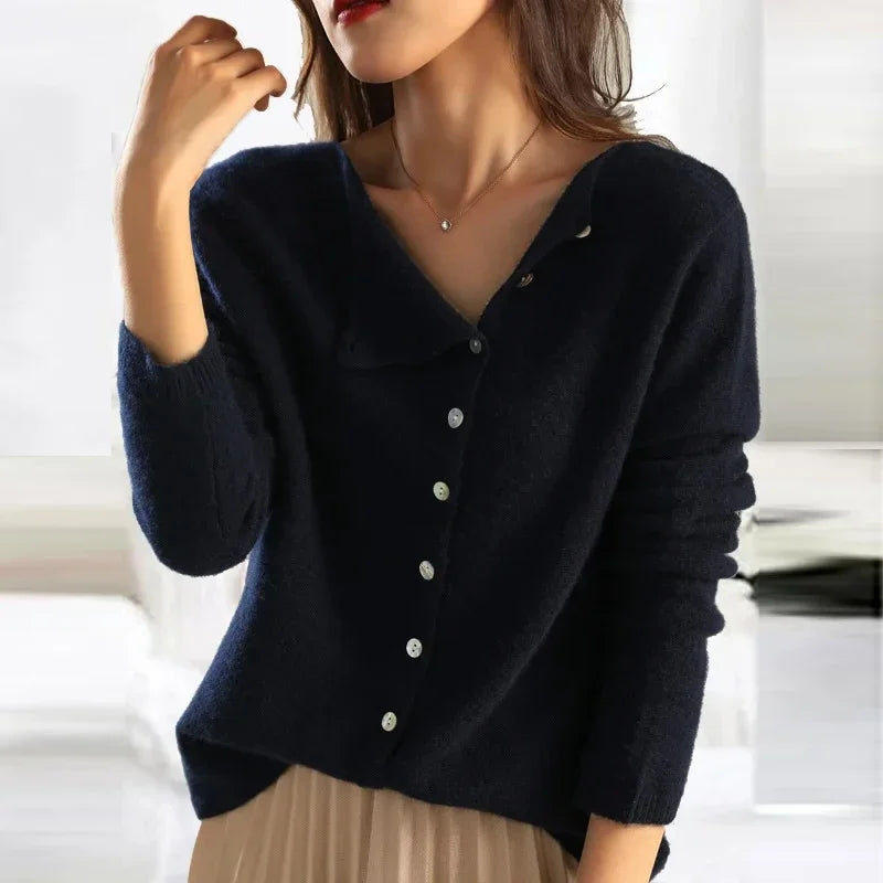Women's soft knit cardigan in black