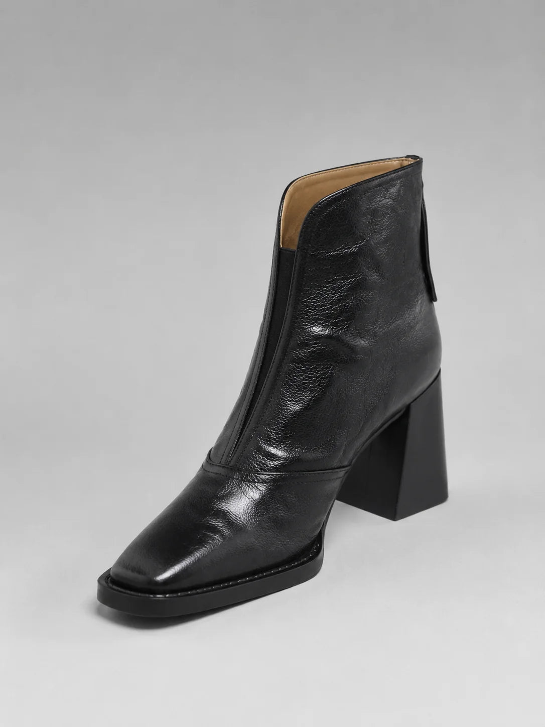 Women's black leather-look ankle boots with block heel