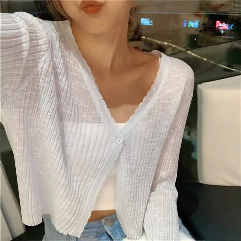 Women's ribbed knit button-up cardigan in white