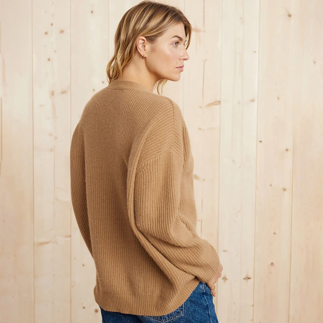 Women's oversized button-front cardigan in black